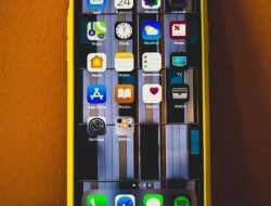 The Ultimate Guide To Why Are iPhones More Expensive Than Android Phones?