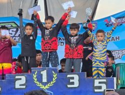 Bukan Kaleng-Kaleng! Bocah “One Piece” Asal Cijeruk Tampil Garang, M Dyilan Ramadhan Sabet Juara di BODISA Grasstrack 2026