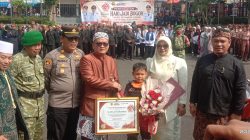 Crosser Cilik Berprestasi, M Dylan Ramadhan Terima Penghargaan pada Upacara HJB ke-544 Tingkat Kecamatan Cijeruk