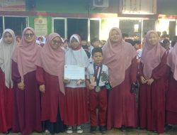 Crosser Cilik “Bocah One Piece” M. Dylan Ramadhan Terima Penghargaan dari SDIT Ar-Rahmah Islamic School
